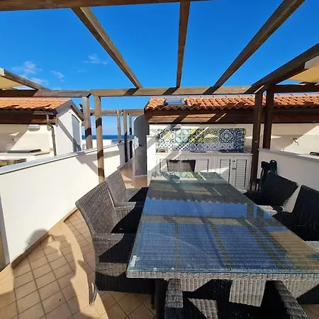 Zambrone Beach Villas *